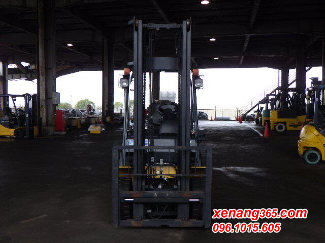 xe-nang-dien-2-5-tan-FE25-1-304721 (14) Mặt trước xe nâng điện 2.5 tấn 304721