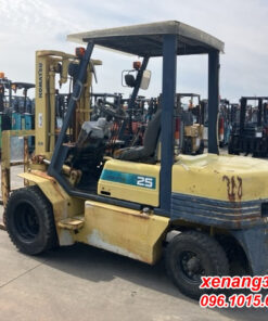 Xe nâng dầu 2.5 tấn Komatsu FD25H-11- 472422 số sàn gật gù lốp kép chất lượng cao|Diesel counterbalance Truck Mặt sau xe nâng dầu 2.5 tấn Komatsu FD25H-11-472422