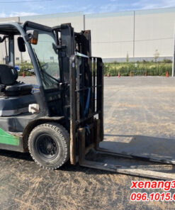 Mặt trước xe nâng dầu 2.5 tấn Toyota 8FDL25-71029