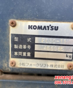 Xe nâng dầu 3 tấn Komatsu FD30-11-456985 số sàn Dịch giá|Diesel counterbalance Truck Tem xe FD30-11