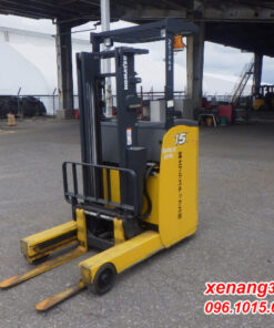 Mặt trước xe nâng điện đứng lái 1.5 tấn Komatsu FB15RS-15 155140