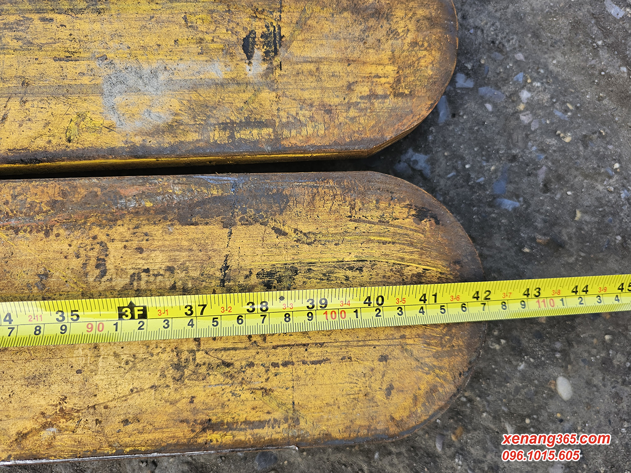 Bảng đo kích thước xe nâng dầu 2.5 tấn Komatsu FD25C-16, FD25T-16 gật gù, lốp kép Kích thước càng xe nâng dầu 2.5 tấn Komatsu FD25C-16 độ dài 2