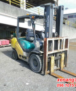 Xe nâng dầu 3.5 tấn Komatsu FD35AT-16 số tự động cao 5m|Diesel counterbalance Truck Mặt trước xe nâng dầu 3.5 tấn Komatsu FD35AT-16-726380