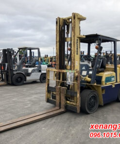 Mặt trước xe nâng dầu 3.5 tấn Komatsu FD35N-5-11619