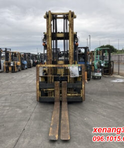 Xe nâng dầu 3.5 tấn Komatsu FD35N-5-11619 số tự động dịch càng|Diesel counterbalance Truck Mặt trước xe nâng dầu 3.5 tấn Komatsu FD35N-5-11619
