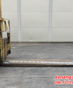 Xe nâng dầu 3.5 tấn Komatsu FD35N-5-11619 số tự động dịch càng|Diesel counterbalance Truck Càng xe nâng