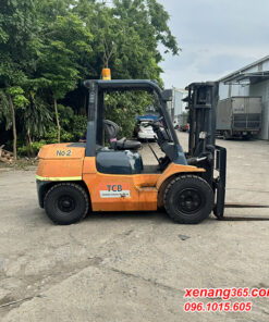 Xe nâng dầu 3.5 tấn Toyota-7FD35-15684 số sàn cơ bản đẹp |Diesel counterbalance Truck Mặt bên xe nâng dầu 3.5 tấn Toyota-7FD35-15684