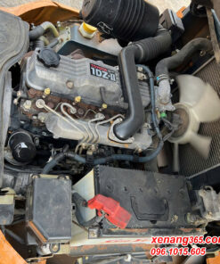 Xe nâng dầu 2 tấn Toyota 7FDK20-11057 số sàn đẹp góc quay gọn phù hợp dùng trong khu vực trật hẹp Động cơ xe nâng dầu 2 tấn Toyota 7FDK20-11057