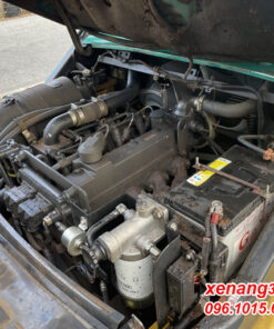 Xe nâng dầu 4 tấn Komatsu FD40T-10 137508 số tự động gật gù nhập khẩu Nhật Động cơ