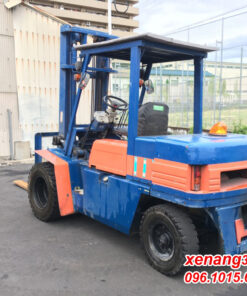 xe nâng dầu 3.5 tấn Komatsu FD35T-5