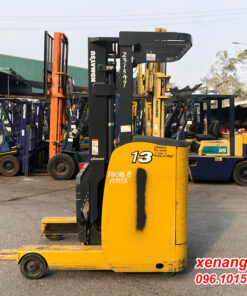Mặt bên xe nâng điện đứng lái 1.3 tấn Komatsu FB13RL-15-159155