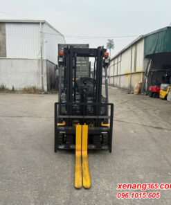 Xe nâng điện 1.4 tấn Komatsu FB14-12 chui công dịch giá cao 3m chạy siêu lướt hơn 400h chất lượng cao 851014 Mặt trước xe nâng điện 1.4 tấn Komatsu FB14-12-851014