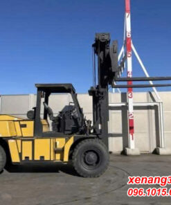 Xe nâng dầu 16 tấn TCM FD160S-4 số tự động cao 2013 dịch càng Chiều cao xe nâng dầu 16 tấn Komatsu FD160S-4