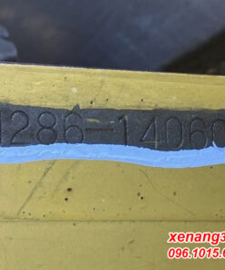 Xe nâng dầu 4.5 tấn Komatsu FH45-2 số tự động cao 3.5m 2017 Gật gù Số khung