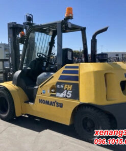 Xe nâng dầu 4.5 tấn Komatsu FH45-2 số tự động cao 3.5m 2017 Gật gù Mặt sau xe nâng dầu 4.5 tấn Komatsu FH45-240600