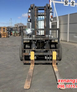 Xe nâng dầu 4.5 tấn Komatsu FH45-2 số tự động cao 3.5m 2017 Gật gù c-240600