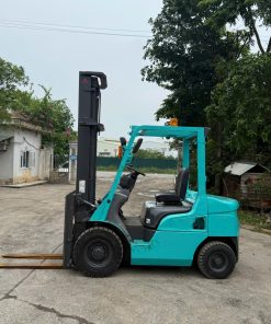 Xe nâng dầu 2.5 tấn Mitsubishi FD25T số tự động cao 4.5m F18C-51151 xe nang dau 2 5 tan Mitsubishi FD25T 18C 51151 2