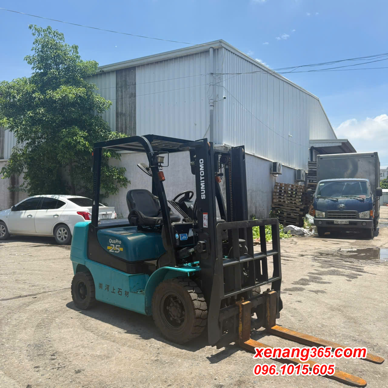 Mặt trước Xe nâng dầu 2.5 tấn Sumitomo 11FD25PAXIII24D-30534