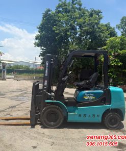 Xe nâng dầu 2.5 tấn Sumitomo 11FD25PAXIII24D số tự động gật gù||Xe mâng Nhật bãi Mặt bên Xe nâng dầu 2.5 tấn Sumitomo 11FD25PAXIII24D-30534