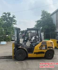 Xe nâng dầu 3.5 tấn Komatsu FH35-1 -2014 138895 số tự động |Diesel Truck Mặt bên xe nâng dầu 3.5 tấn Komatsu FH35-1 138895