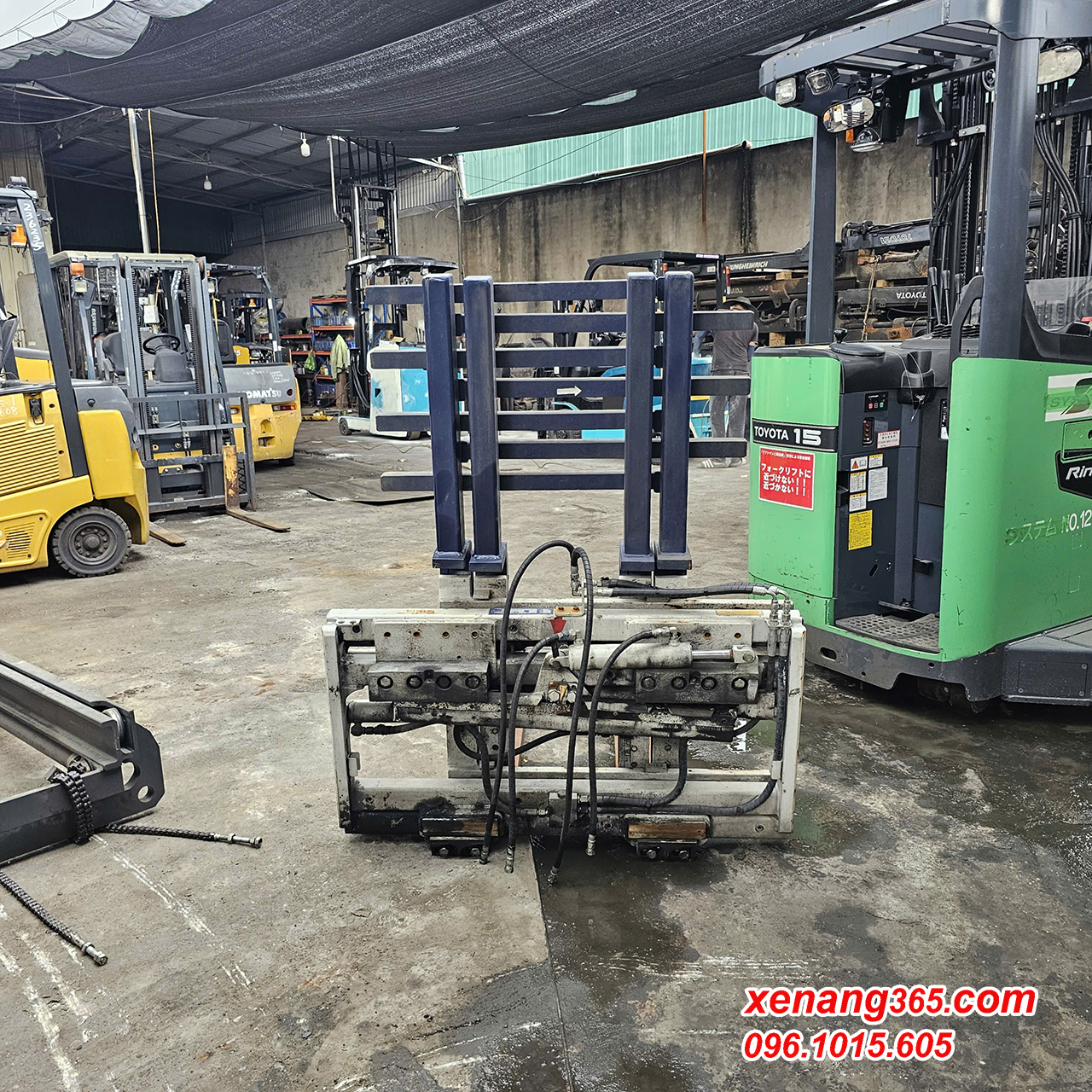 Bộ Double Pallet Handler – dịch giá dịch càng kết hợp nâng 2 pallet cùng 1 lúc Mặt sau
