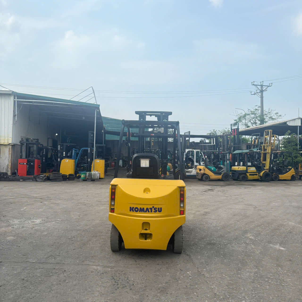 Xe nâng điện 2.5 tấn Komatsu FE25-2