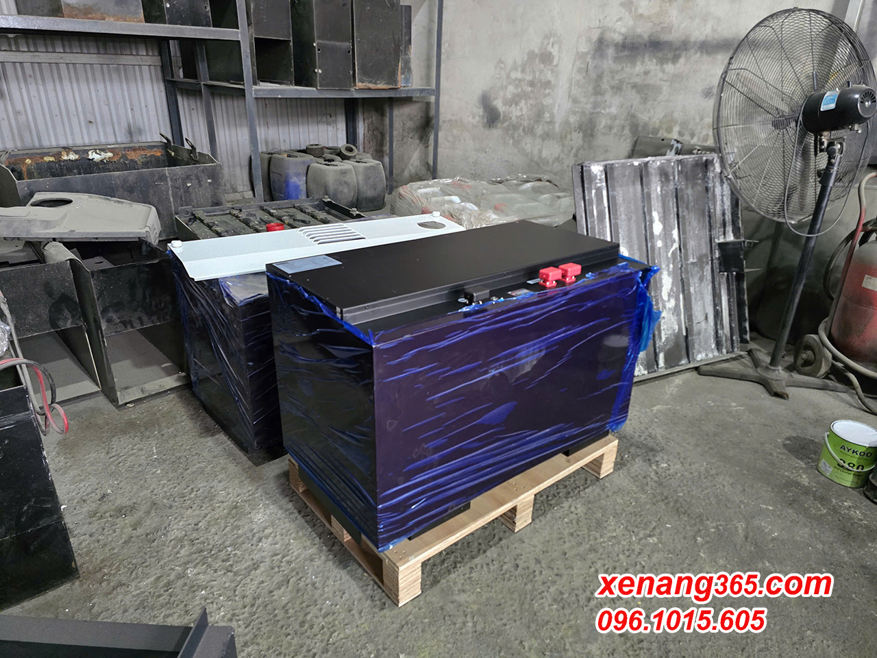Bình điện lithium xe nâng điện 1.5 tấn, Komatssu FB15-12 Bình điện litthium xe nâng điện ngồi lái 1.5 tấn