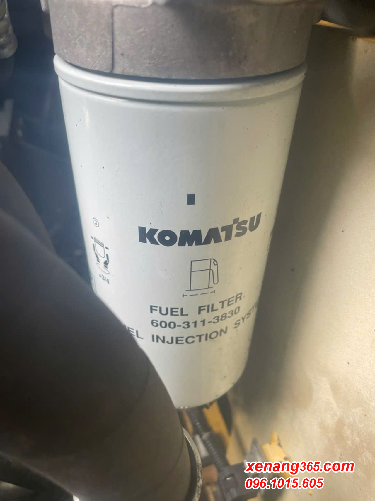 bộ lọc xe nâng dầu 5 tấn Komatsu FH50-2 - Lọc dầu diesel