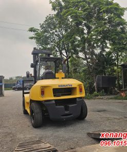 Xe nâng dầu 8 tấn Komatsu FH80-1