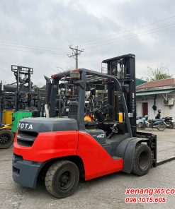 Xe nâng dầu 4 tấn Toyota 8FD40 12949 số tự động cao 4m kẹp xoay 2019 Xe nâng dầu 4 tấn Toyota 8FD40 12949