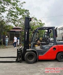 Xe nâng dầu 4 tấn Toyota 8FD40 12949