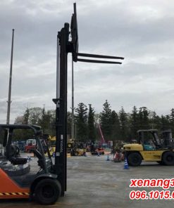 xe nâng dàua 4 tấn Toyota 8FD40 2020