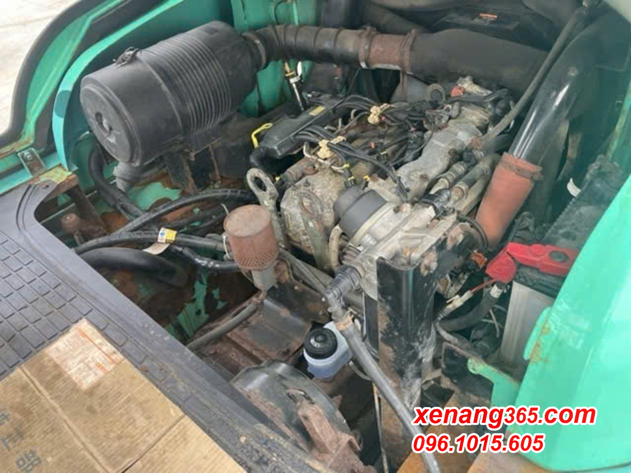 Xe nâng dầu 7 tấn Mitsubishi FD70N-F20D-10131 số tự động cao 4.5m 2016 Động cơ xe nâng dầu 7 tấn Mitsubishi