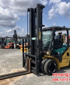 Xe nâng dầu 4 tấn Komatsu FH40T-10 135185 số tự động dịch giá và dịch càng cao 5m xe nâng dầu 4 tấn Komatsu FD40T-10