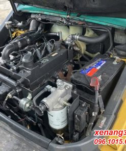 Xe nâng dầu 4 tấn Komatsu FH40T-10 135185 số tự động dịch giá và dịch càng cao 5m Động cơ