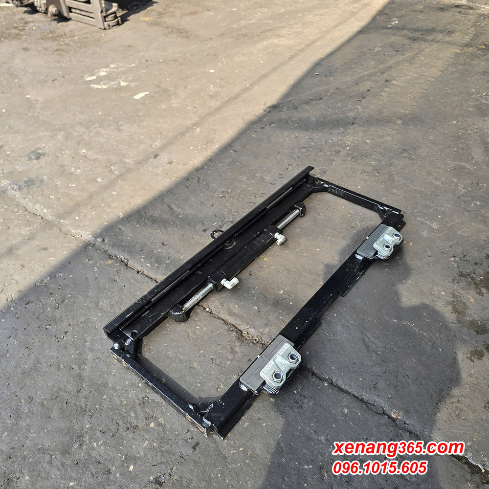 Dịch giá xe nâng 2.5 tấn dạng treo lắp được tất cả các hãng xe nâng 2.5 tấn mới 100% Dịch giá xe nâng 2.5 tấn