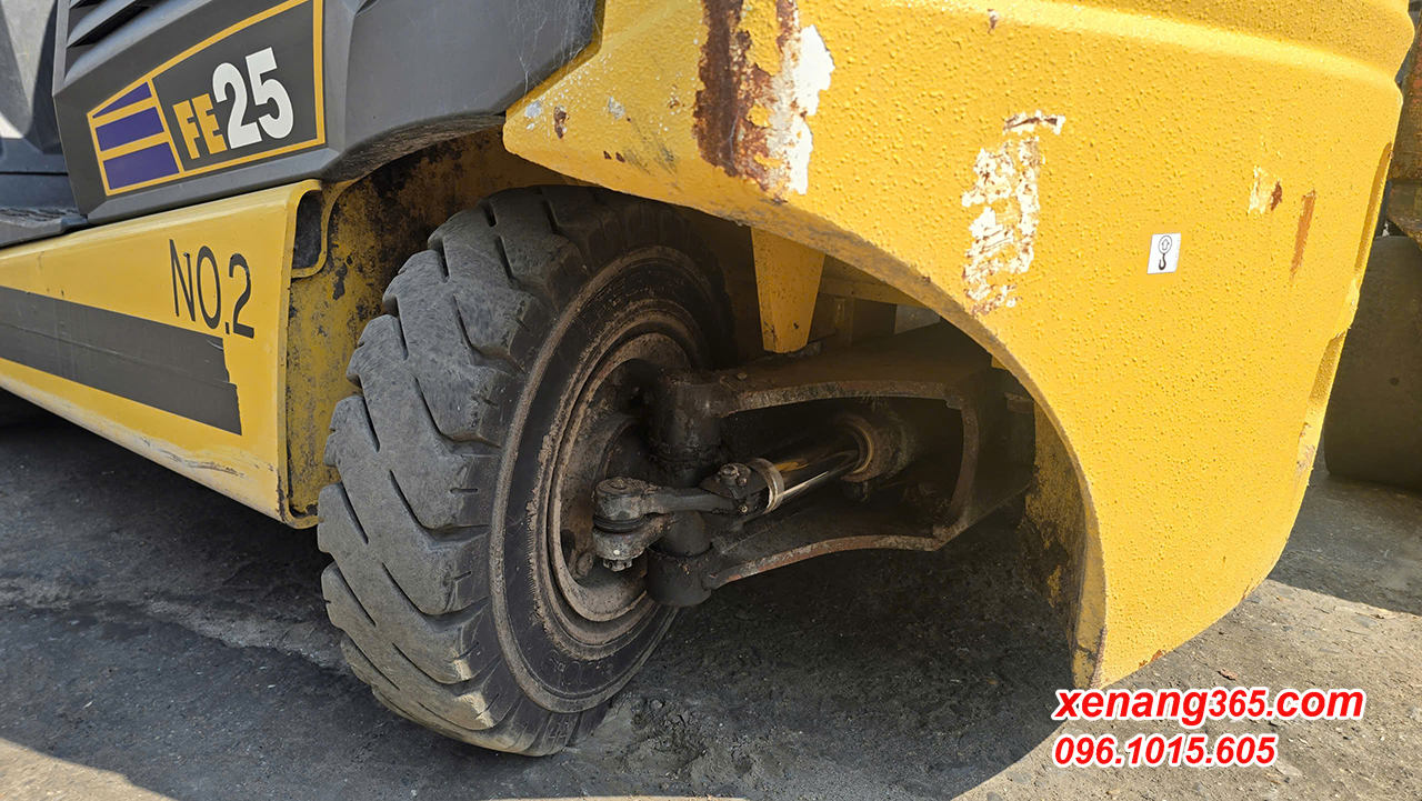 Rotuyn xe nâng điện Komatsu 2.5 tấn FE25-1, FE25-2, xe nâng điện 3 tấn FE30-1, FE30-2 hàng Nhật Bãi tháo xe Rotuyn xe nâng điện Komatsu 2.5 tấn FE25-1, FE25-2, xe nâng điện 3 tấn FE30-1, FE30-2