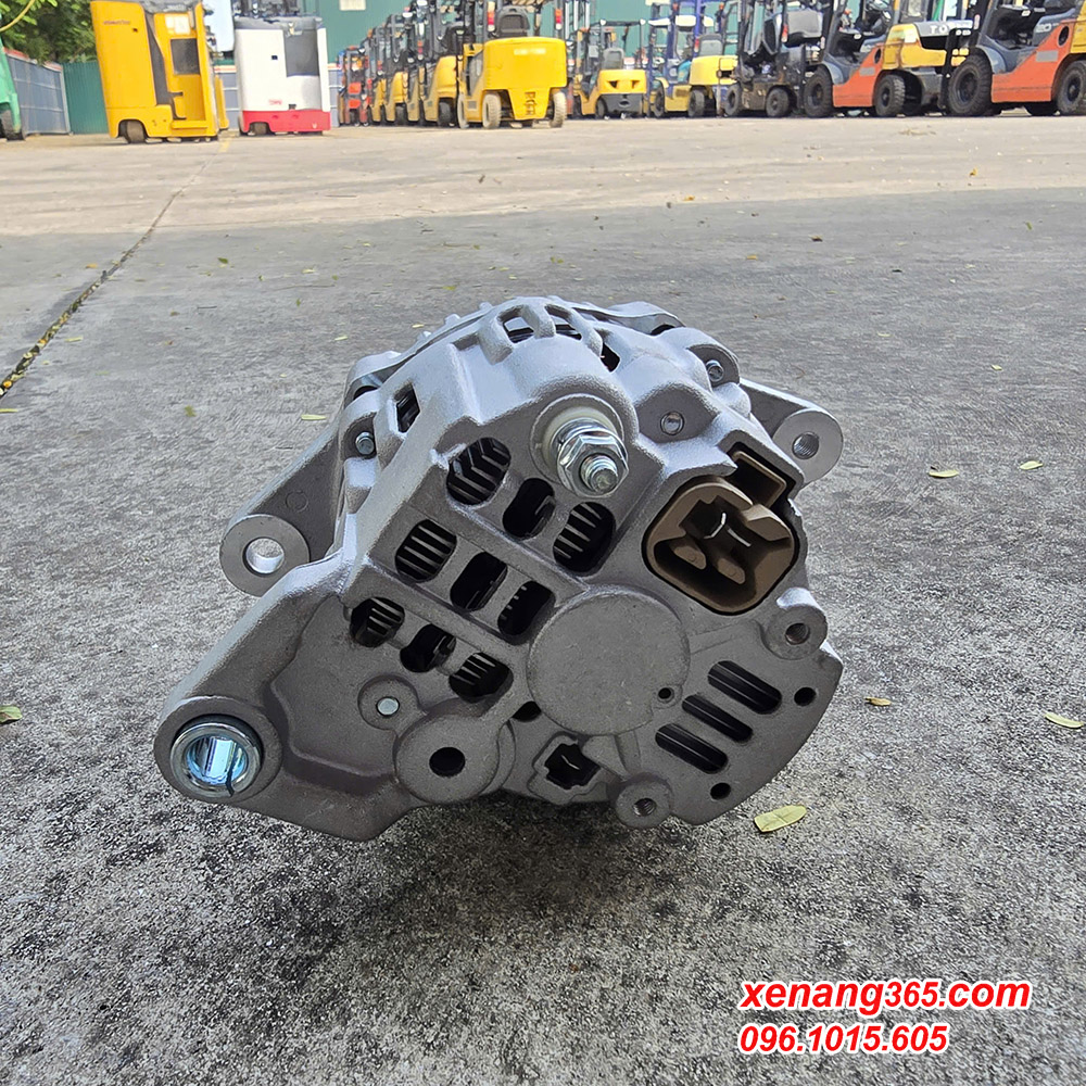 May-phat-dien-xe-nang-Mitsubishi (3) Máy phát điện xe nâng dầu 2.5 tấn Mitsubishi