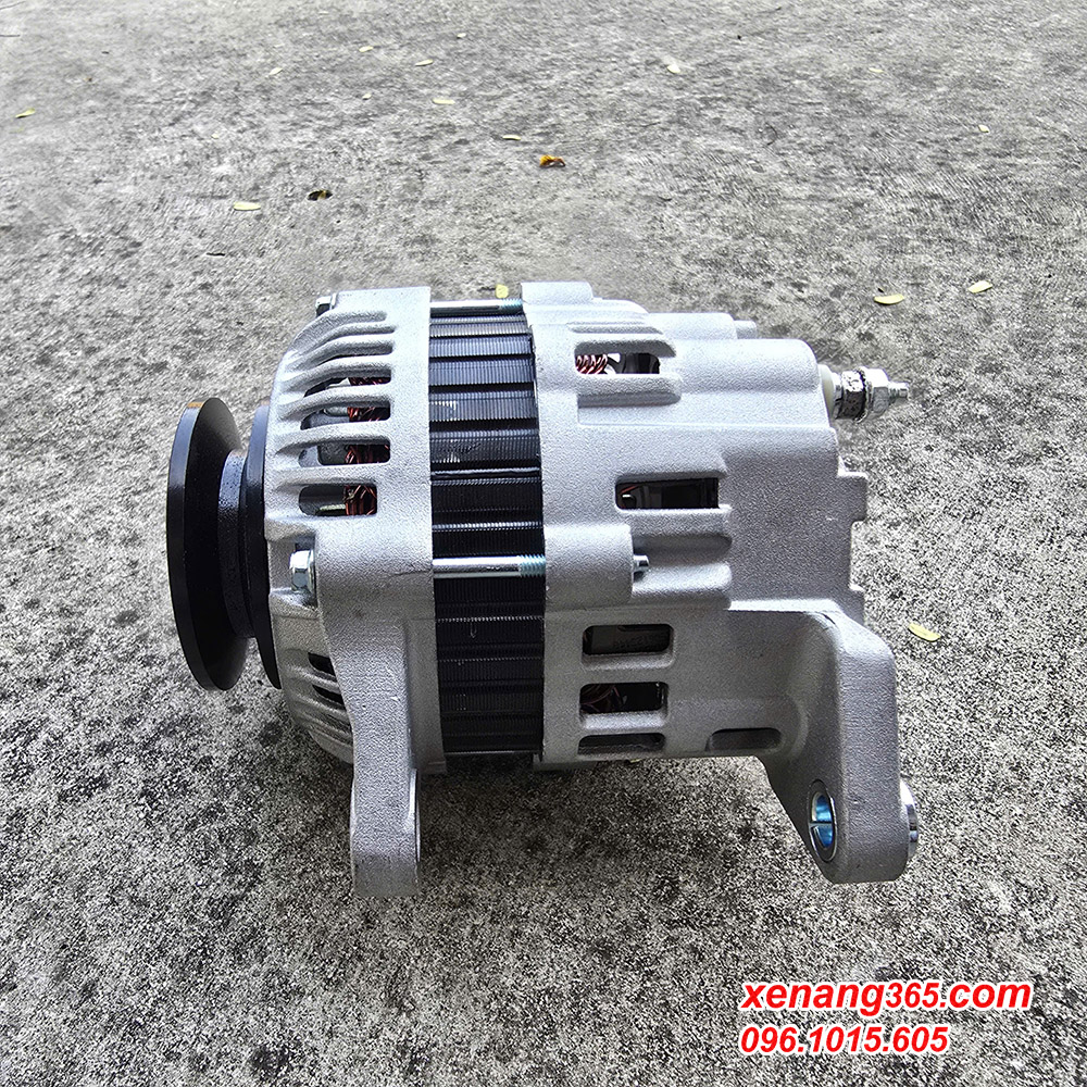 May-phat-dien-xe-nang-Mitsubishi (5) Máy phát điện xe nâng dầu 2.5 tấn Mitsubishi