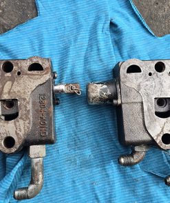Ngăn chia thủy lực xe nâng dầu 2.5 tấn Toyota 8FD25 hàng bãi tháo xe Ngăn chia thủy lực xe nâng dầu 2.5 tấn Toyota 8FD25