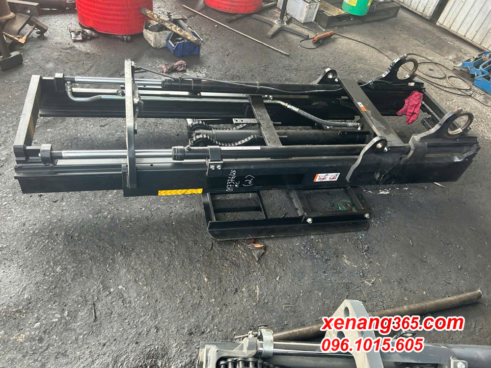 Tháp nâng xe nâng chui công 2.5 tấn Toyota 8FD25 (khung nâng – cột nâng xe nâng)