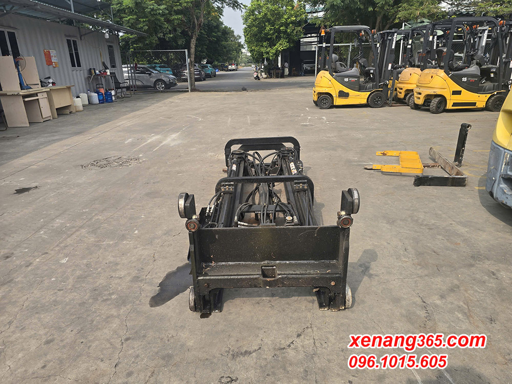 Tháp nâng 5.5m xe nâng điện đứng lái 1.5 tấn Komatsu, Toyota, Nichiyu (khung nâng – cột nâng xe nâng) Tháp nâng 5.5m xe nâng điện đứng lái 1.5 tấn Komatsu, Toyota, Nichiyu (khung nâng – cột nâng xe nâng)