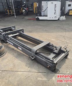 Tháp nâng 4m xe nâng điện ngồi lái 1.5 tấn Komatsu FB15-12 (khung nâng – cột nâng xe nâng)