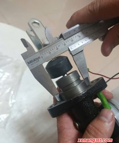 Tổng phanh xe nâng dầu Komatsu 2.5 tấn - Brake Master Cylinder FD25C-12, FD25C-14 Tổng phanh xe nâng dầu Komatsu 2.5 tấn Komatsu- Brake Master Cylinder FD25C-12
