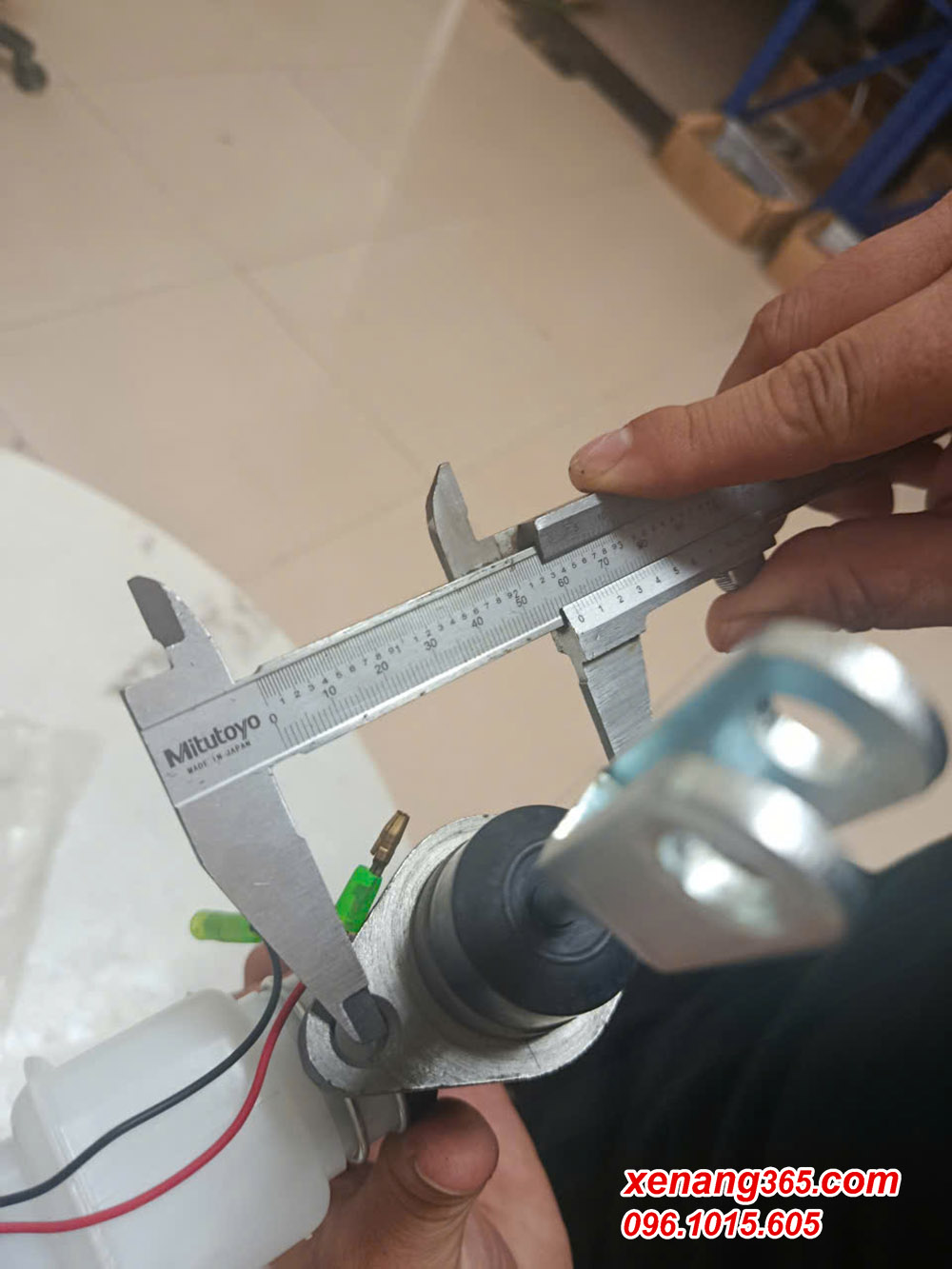 Tổng phanh xe nâng dầu Komatsu 2.5 tấn - Brake Master Cylinder FD25C-12, FD25C-14 Tổng phanh xe nâng dầu Komatsu 2.5 tấn Komatsu- Brake Master Cylinder FD25C-12