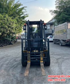 xe nâng điện 2.5 tấn Komatsu FE25-2 dịch càng